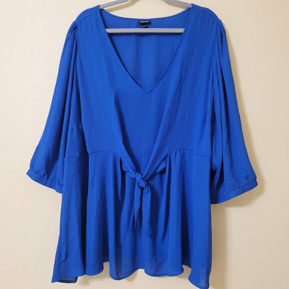 Torrid Womens Blue V-Neck Top W/ Tie Front Size 5 Office Career Executive Formal - Picture 2 of 10